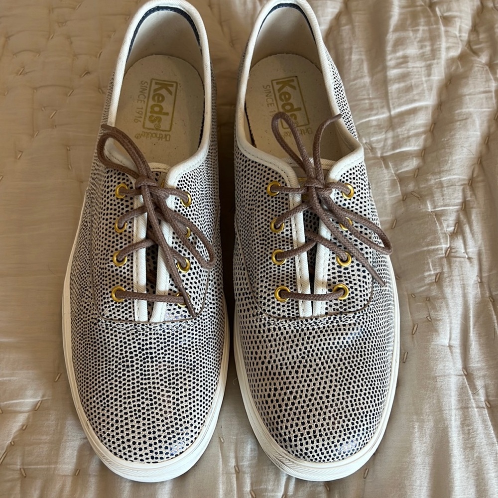 Womens Keds size 8.5